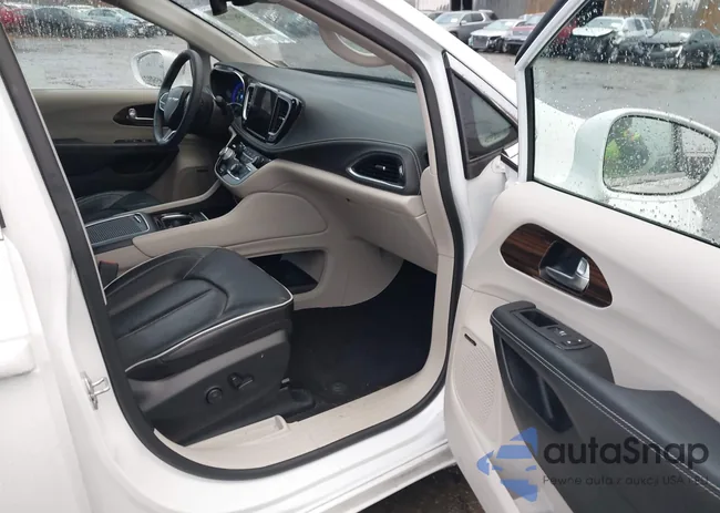 2C4RC3GG6NR167169: 43831209