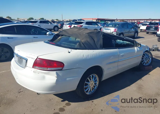 1C3EL65R82N264018: 43831225