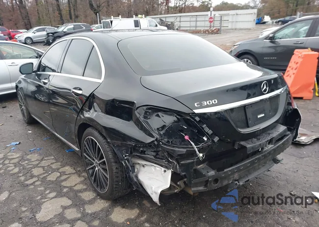 W1KWF8DB2MR646893: 43831231