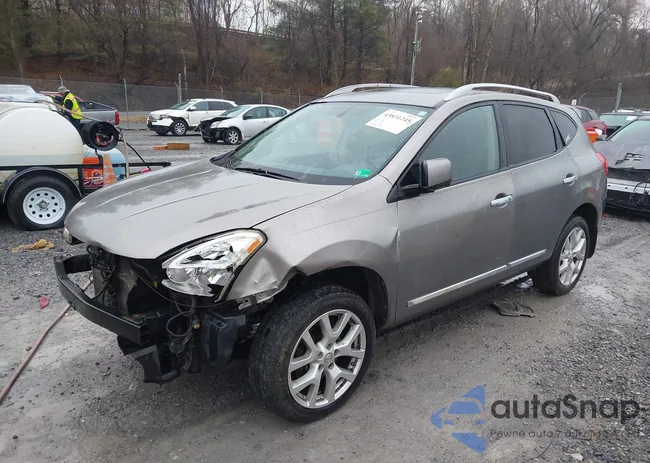 JN8AS5MV8CW405269: 43831245