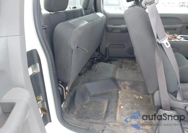 1GCRKPE70CZ180290: 43831315