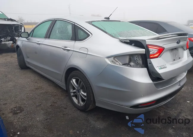 3FA6P0SU8GR241911: 43831359