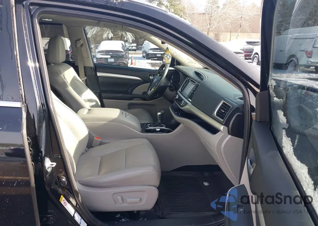 5TDJZRFH8JS525205: 43831405