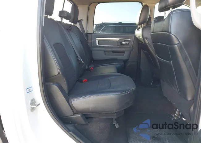 1C6RR7LT1HS772493: 43831440