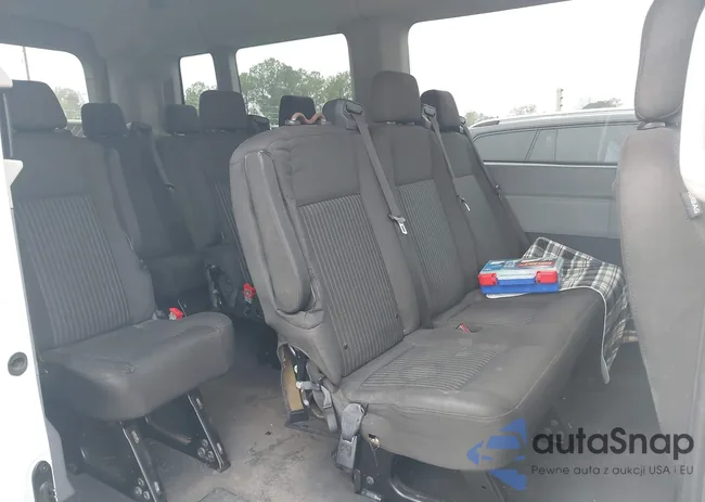 1FBAX2CM2JKA68207: 43831455