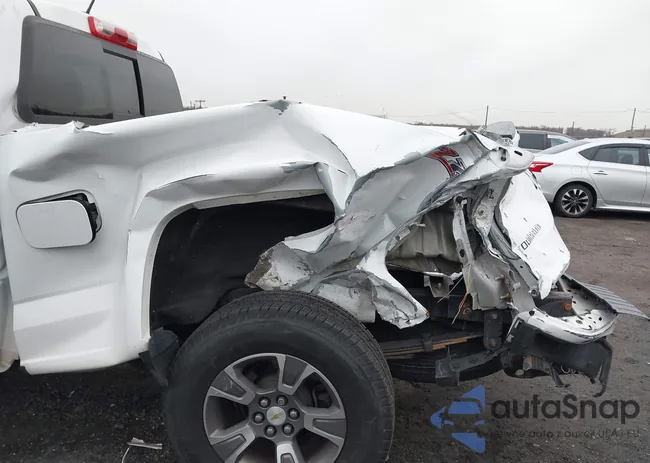 1GCPTDE15J1110231: 43831478