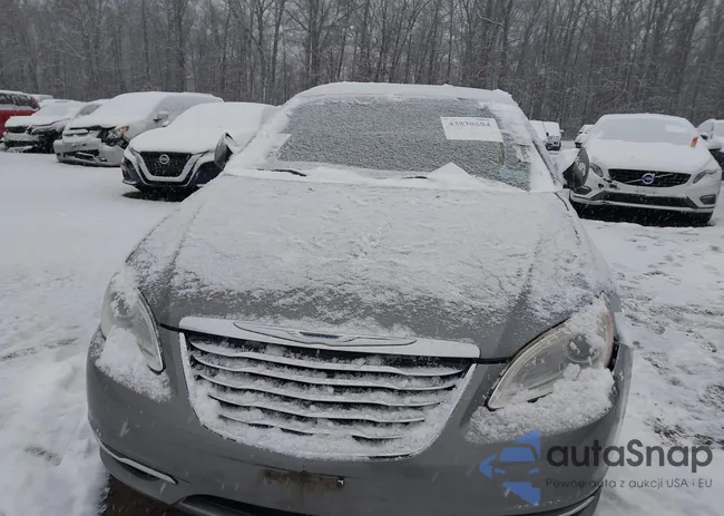 1C3BC2EG2BN614221: 43830604