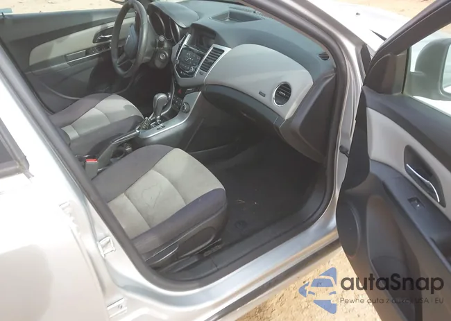 1G1PA5SH3E7168959: 43830620