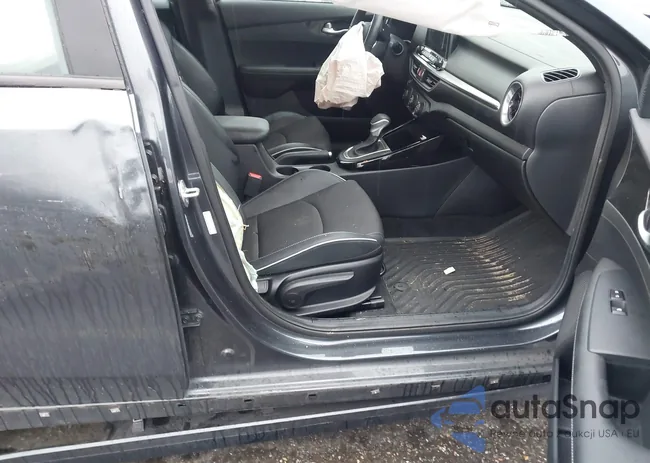 3KPF34AD7LE200752: 43830659