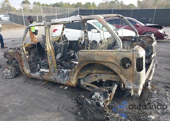 1C4PJXDG1RW327674: 43830710