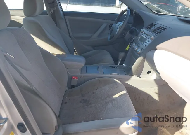 4T4BF3EKXBR147149: 43830895