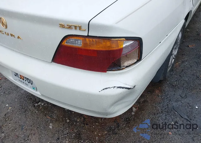 19UUA5642XA050877: 43832042