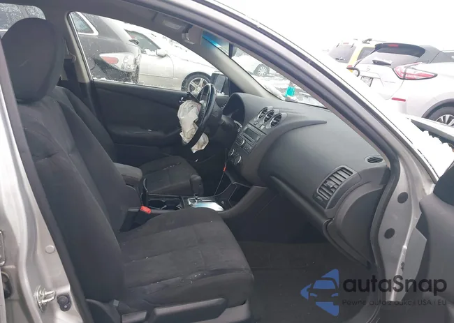 1N4AL2AP0CN476233: 43832053