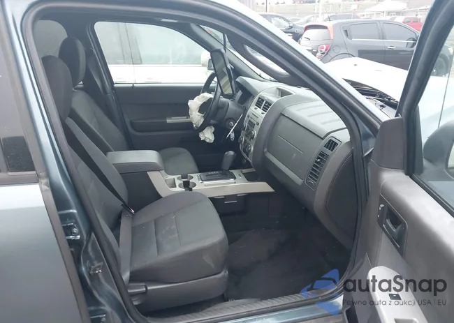 1FMCU0DG7BKA12173: 43832112