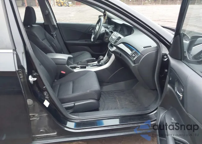 1HGCR2F560A155610: 43832316