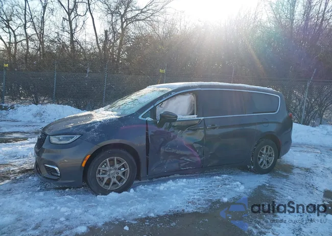 2C4RC1BG1PR532856: 43832326