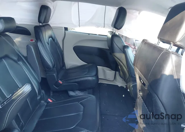 2C4RC1BG1PR532856: 43832326