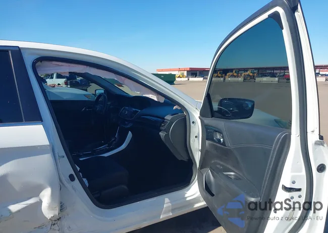 1HGCR2F51DA022124: 43832349