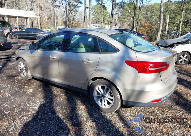 1FADP3F21HL252573: 43832387