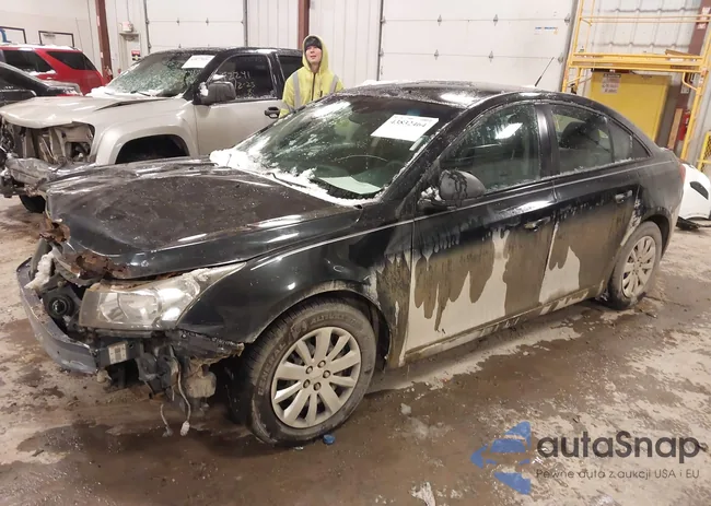 1G1PA5SH4E7329349: 43832464