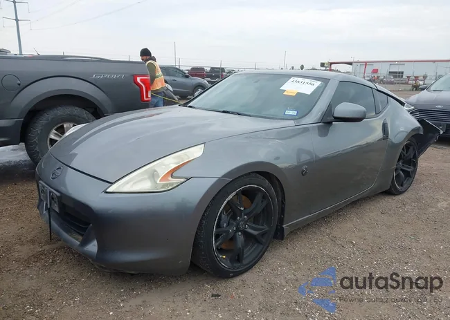 JN1AZ4EH0CM561847: 43831556