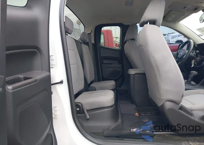 1GCHSBEN7H1296251: 43831653