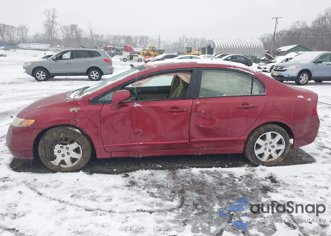 2HGFA16528H523237: 43831702