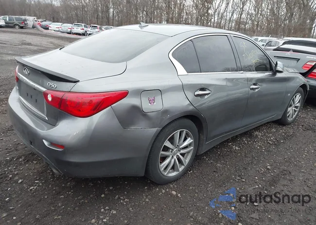 JN1BV7AR0FM401309: 43831756