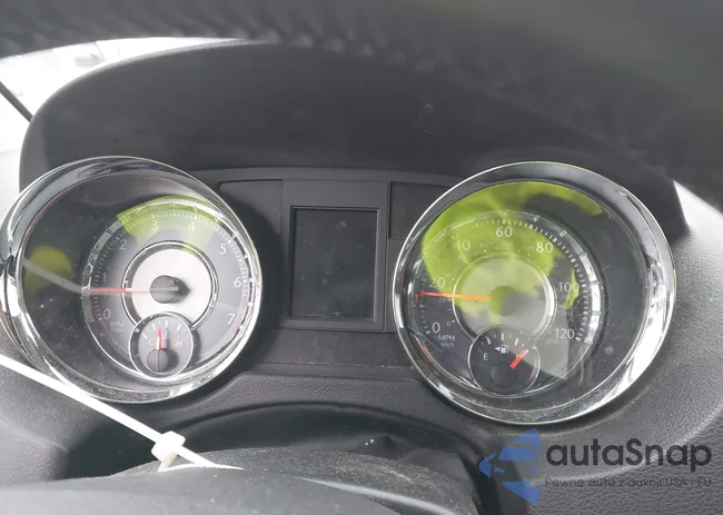 2C4RC1JG7GR127974: 43832960