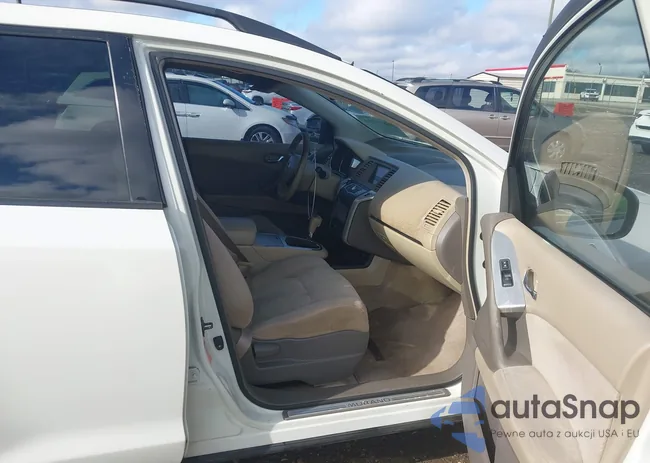 JN8AZ18U99W101074: 43833294