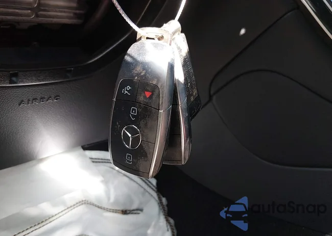 W1N0G8DB6NG093605: 43833352