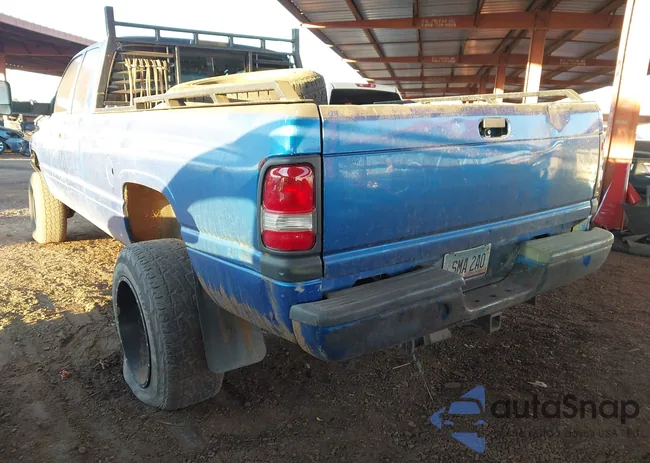 1B7KF23W3YJ142920: 43833394