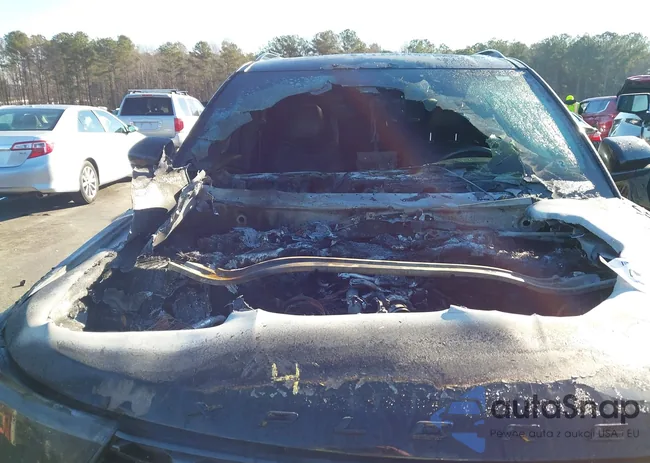 1FM5K8GC8LGB25883: 43833398