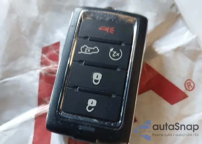 1C4RJYB62RC721016: 43833409