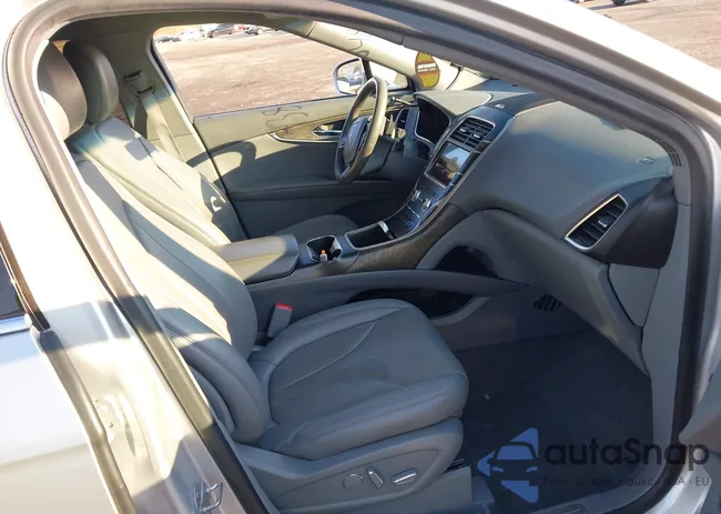 2LMPJ6LP6KBL14647: 43833486