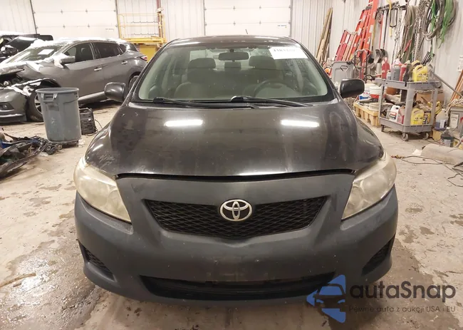 2T1BU40E49C099702: 43832592