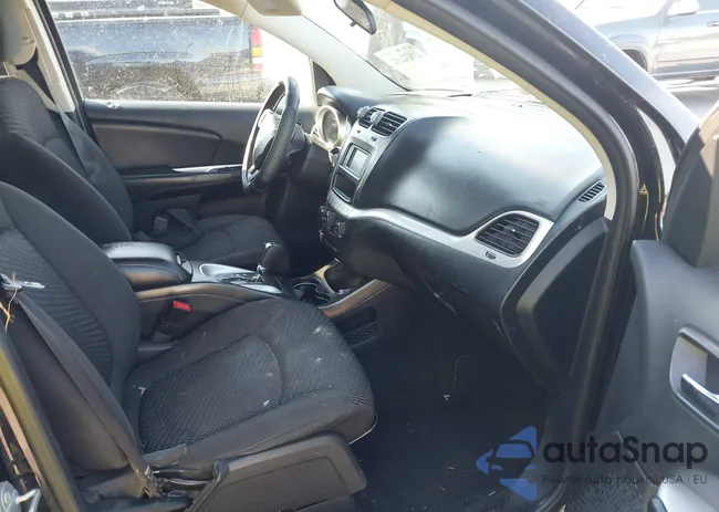 3C4PDCAB2GT235601: 43832602