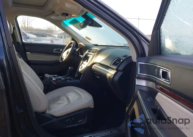 1FM5K8HT4HGC31043: 43832643