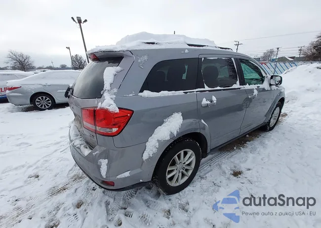 3C4PDCBG3GT123061: 43832755