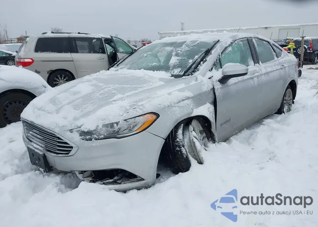 3FA6P0LU7JR147525: 43833915