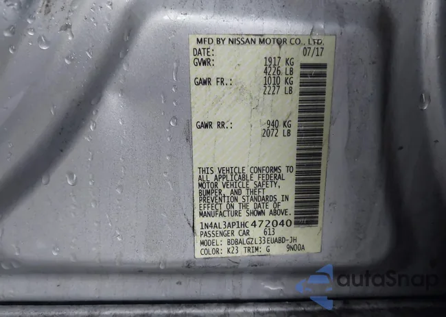 1N4AL3AP1HC472040: 43833916