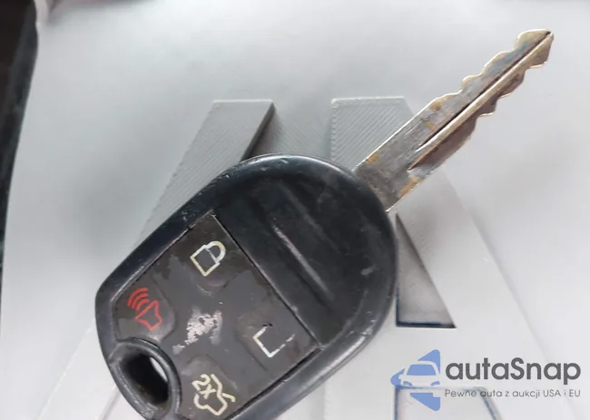 1FM5K8D86DGA73445: 43834040