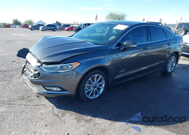 3FA6P0SU0HR379525: 43834410