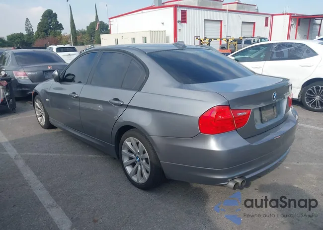 WBAPH7C52BE681353: 43834493