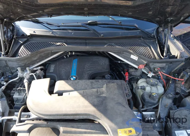 5UXKT0C58J0V99012: 43833645