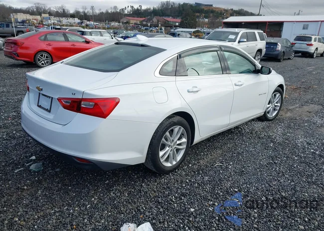 1G1ZE5STXHF227064: 43833672