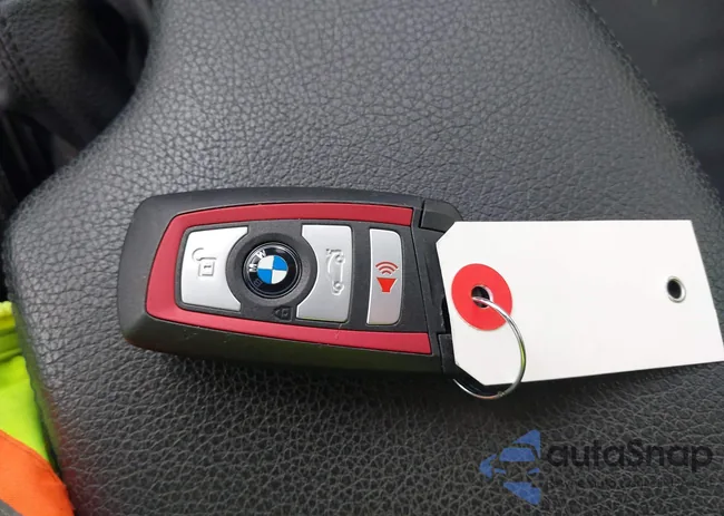 WBA8B3G36HNU35843: 43833714