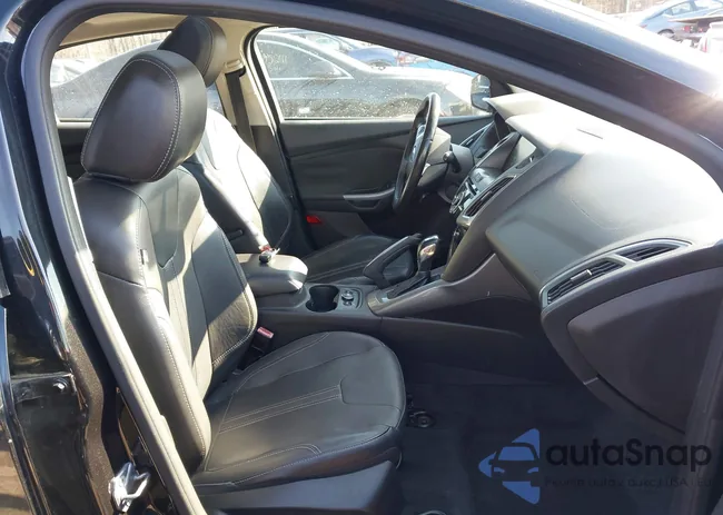 1FAHP3N28CL408328: 43833771