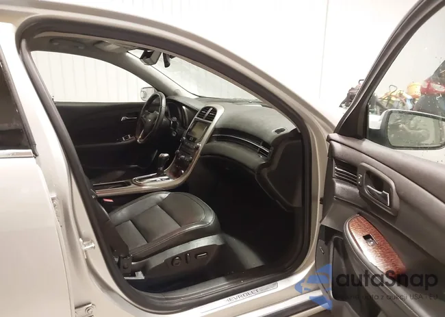 1G11H5SA3DU100150: 43833876