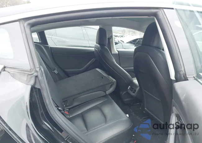 5YJ3E1EA4KF189990: 43835009